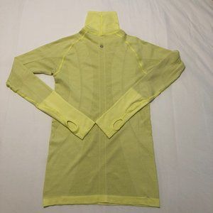 Lululemon Swiftly Tech Turtleneck Yellow Size 6